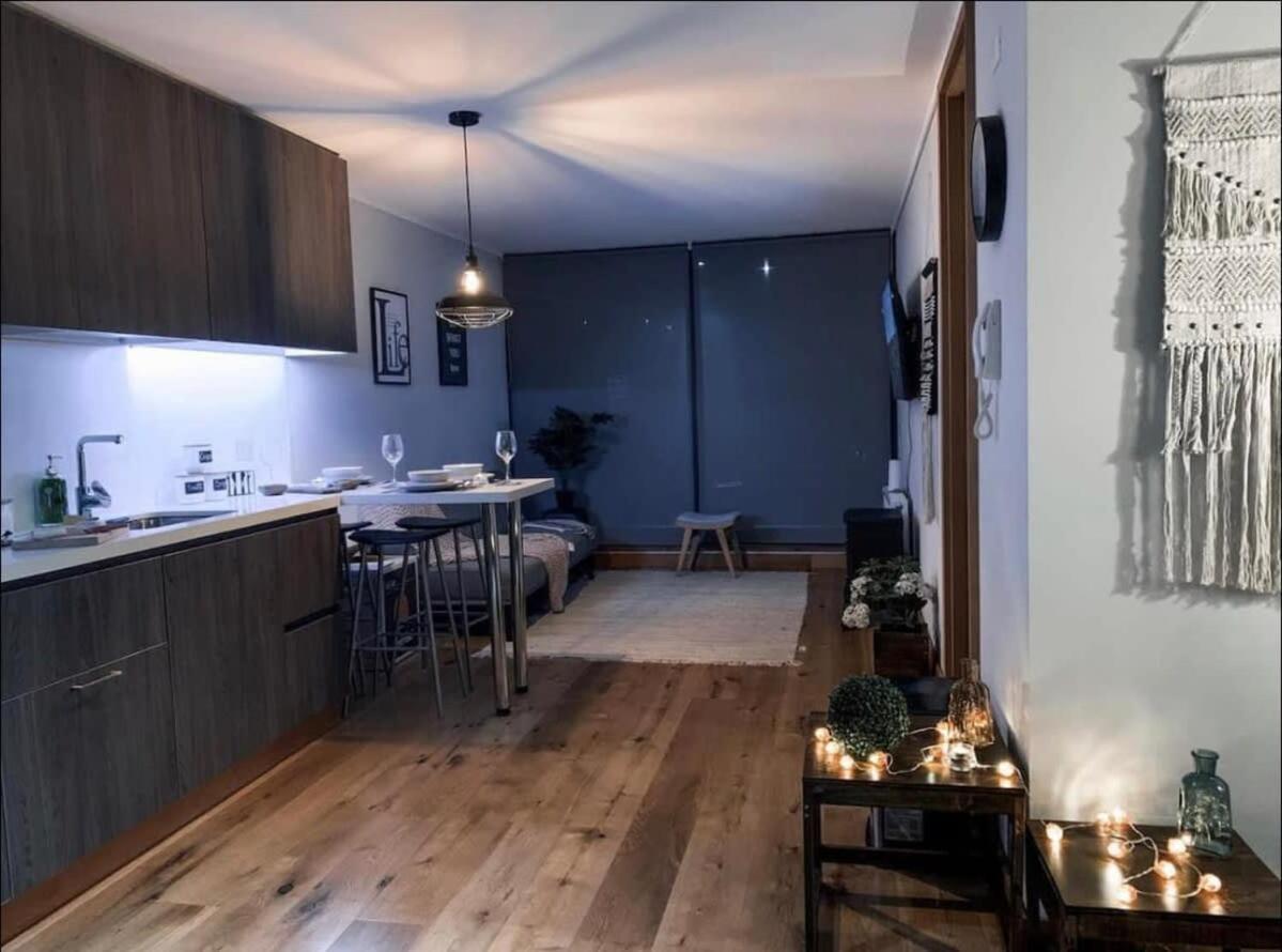Hom I Precioso Y Acogedor Depto 1d1b Con Parking Y Piscina Temperada Apartamento Puerto Varas